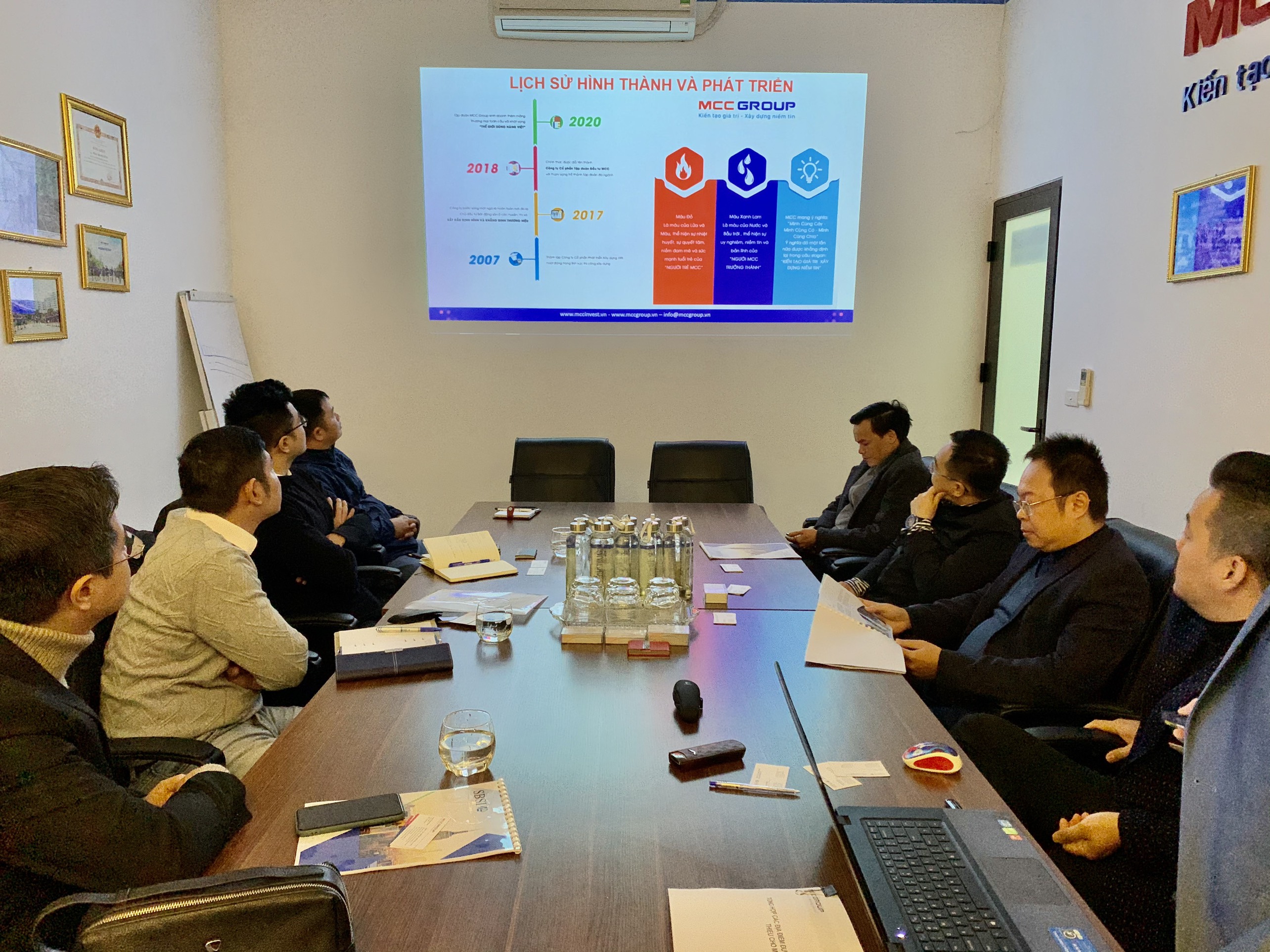 MCC Group chào mừng Công ty Cổ phẩn chứng khoán Stanley Brothers (SBSI) tới thăm và làm việc